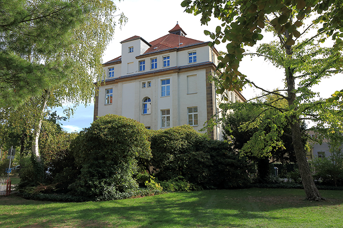 Here is supposed to be a picture of the Studycenter of the CRC/TRR 205 in Dresden, Haus 10, Uniklinikum DresdenDreden